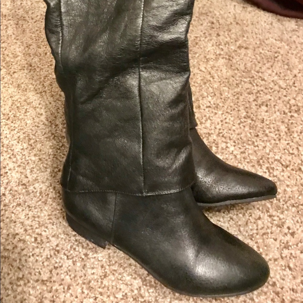 Chinese Laundry Set In Stone Boots - Picture 4 of 8